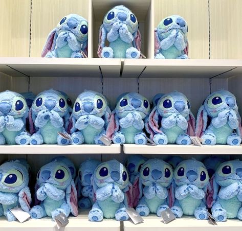 Stitch Plushies, Stitch Teddy Bear, 626 Stitch, Lilo And Stitch Toys, Stitch Stuffed Animal, Lilo And Stitch Merchandise, Stitch Plush, Crazy Best Friends, Disney Stuffed Animals