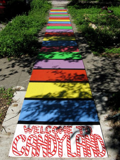 https://flic.kr/p/7eKLqF | Candy Land Board Game | For the Halloween party we threw at the Pink Palace, I created a life-size Candy Land game that guests walked down in order to get into the party Candy Land Board, Board Game Themes, Board Game Party, Candy Themed Party, Candy Land Birthday Party, Candy Birthday Party, Candyland Birthday, Candyland Party, Candy Theme