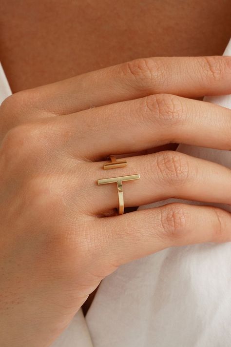 Gold Thumb Ring, Parallel Bar, Gold Chevron Ring, T Ring, Gold Thumb Rings, Fashion Ring Set, Quinceanera Jewelry, Delicate Gold Ring, Finger Bracelets