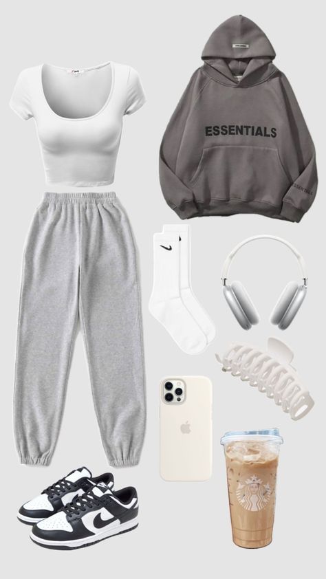 [SponsoredPost] #Traveloutfit #Outfitinspo #comfycuteschooloutfits Lazy Style Aesthetic, Lounge Fits, 6th Grade Outfits, Highschool Outfits, Disney Fits, Outfit Aesthetics, Look Legging, Cute Nike Outfits, Casual Preppy Outfits