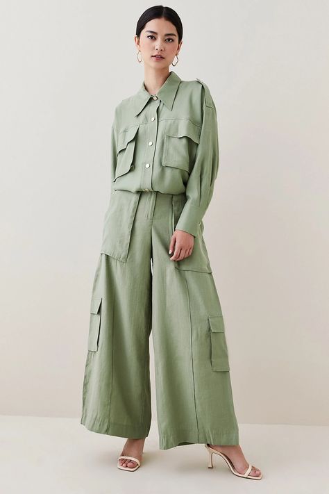 Tie Outfit, Trouser Pocket, Linen Fashion, Style Cargo, Coat Design, Slim Fit Trousers, Karen Millen, Khaki Green, Fashion Face