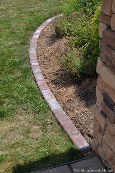 Mobile Home Front Porch Ideas, Home Front Porch Ideas, Mobile Home Front Porch, Front Porch Ideas Winter, Winter Front Porch Ideas, Brick Garden Edging, Home Front Porch, Winter Front Porch, Porch Ideas Mobile Home