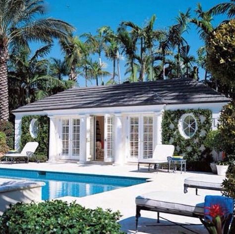 Poolhouse Pool Guest House, Pool House Designs, Florida Design, Pool Cabana, Harbour Island, Dream Pools, Beautiful Pools, Sea Star, House Goals