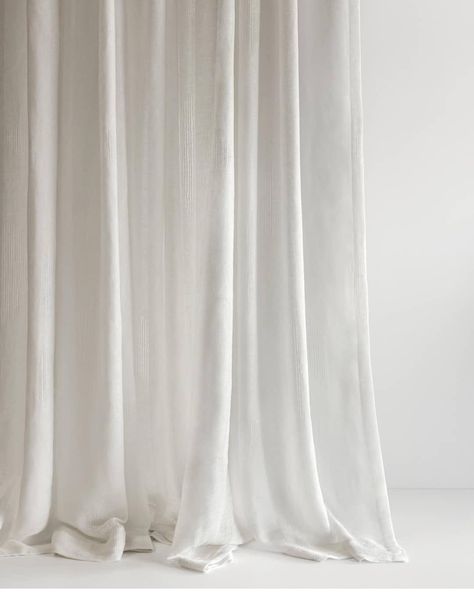 A pure Italian woven linen, Miro in Off White evokes tranquility and natural beauty with a subtle transparency | photo and fabric via… Ruangan Studio, Lucet, Plain Curtains, Modern Curtains, White Curtains, Curtain Designs, Colorful Curtains, Curtains Bedroom, Curtain Fabric