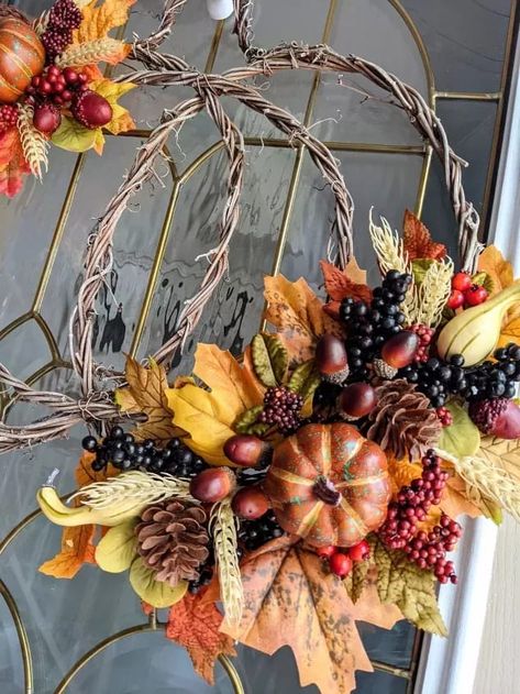 Pumpkin Grapevine Wreath Ideas, Unique Fall Wreaths Diy, Pumpkin Shaped Wreath, Grapevine Pumpkin Wreath, Autumn Wreath Ideas, Unique Fall Wreath, Grapevine Pumpkin, Pumpkin Wreath Diy, Hobby Lobby Crafts