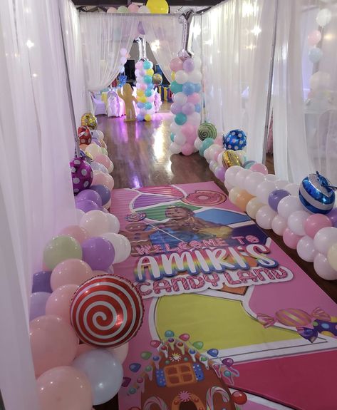 Candyland Gender Reveal, Candy Land Theme Baby Shower Ideas, Candy Land Baby Shower Theme, Candyland Baby Shower Theme, Candy Land Birthday Party Ideas, Birthday Setup, Baby Party Themes, Gender Reveal Baby Shower Themes, Baby Shower Balloon Arch