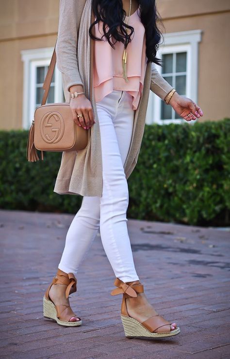 white jeans, long linen cardigan, gucci soho disco leather bag, vince camuto leddy ankle wrap wedge sandals, phaara necklace, petite fashion blog, spring outfit, summer outfit, casual outfit - click the photo for outfit details! Wedge Sandals Outfit, Wedges Outfit, Outfit With Wedges, Stylish Petite, White Jeans Outfit, Sandals Outfit, Outfit Jeans, Outfit Trends, Fashion Mode