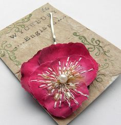 Ribbon Work, 자수 디자인, Textile Jewelry, Love Craft, Ribbon Flowers, Ribbon Embroidery, Flower Tutorial, Fabric Jewelry, Flowers Diy