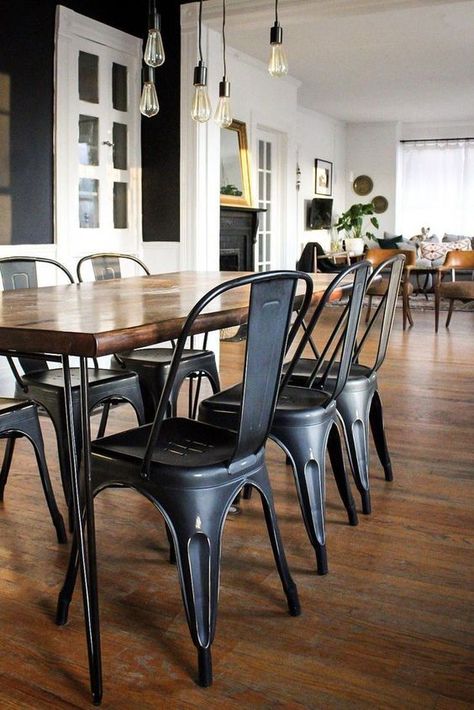 Vintage Victorian House, Painted Dining Room Table, Black Metal Dining Chairs, Metal Dining Room Chairs, Dining Room Black, Metal Dining Room, Dining Room Industrial, Farmhouse Chairs, Dining Room Remodel