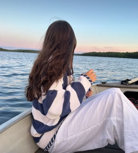 Coastal Girl, Coastal Granddaughter Aesthetic, Costal Granddaughter, Granddaughter Aesthetic, Belly Conklin, East Coast Summer, Coastal Summer, Coastal Aesthetic, Coastal Life