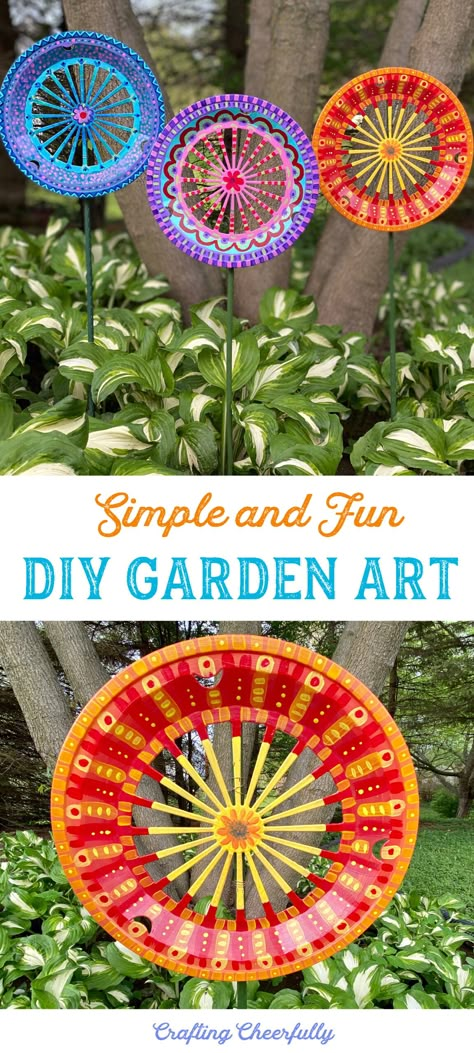 Diy Garden Ornaments, Garden Ornaments Diy, Fairytale Garden, Yard Art Crafts, Paper Plate Holders, Plate Holders, Outdoor Crafts, Garden Crafts Diy, Garden Art Sculptures Diy