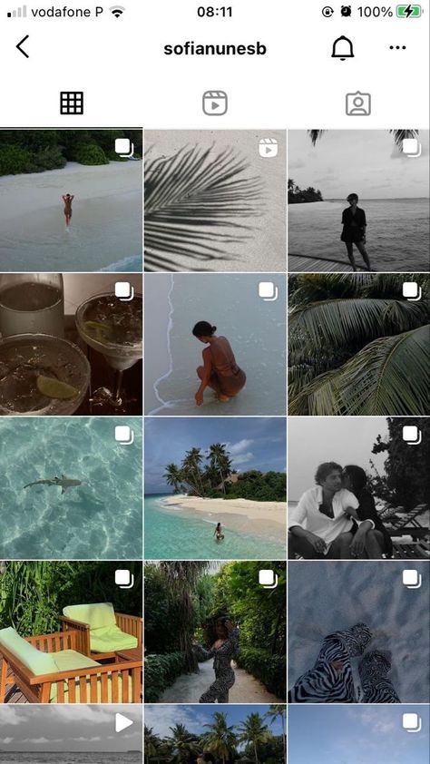 Instagram 2023 Feed, Travel Account Instagram, Bali Feed Instagram, Beach Aesthetic Instagram Feed, Beach Feed Instagram, Beach Ig Feed, Beach Content Ideas, Instagram Beach Post Ideas, Insta Feed Ideas Aesthetic