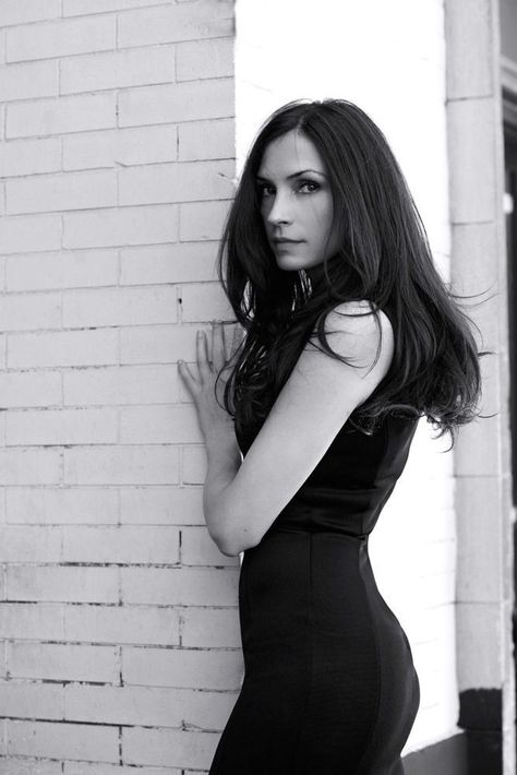 Famke Janssen, Film Lab, Celebrity Skin, Long Nose, Portrait Photography Poses, Makes You Beautiful, Super Model, Sandra Bullock, Jean Grey