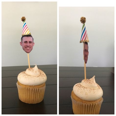 30th Birthday For Him, Photo Cupcake Toppers, Birthday Surprises For Him, Graduation Desserts, Bday Gifts For Him, Surprise Gifts For Him, Anniversaire Diy, 30th Birthday Decorations, Birthday Cake For Him