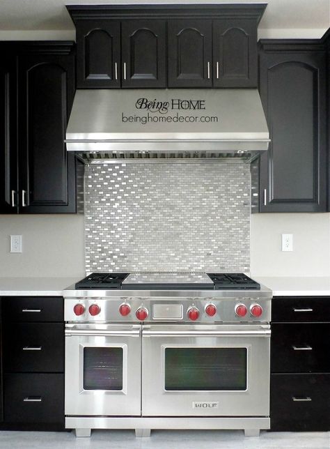 Here's an easy, inexpensive method of adding your own tile backsplash. Diy Kitchen Flooring, Diy Stove, Faux Brick Backsplash, Diy Tile Backsplash, Stove Backsplash, Diy Kitchen Backsplash, Kitchen Diy Makeover, Subway Tile Kitchen, Brick Backsplash