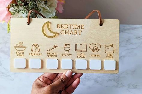 A bedtime chart can make your evening routine go much more smoothly! Read on to find our favorites in this very welcome bedtime trend for parents—and kids from toddlers to tweens. Toddler Routine Chart, Bedtime Chart, Bedtime Routine Chart, Toddler Routine, Routine Chart, Kids Bedtime, Evening Routine, Bedtime Routine, Parenting