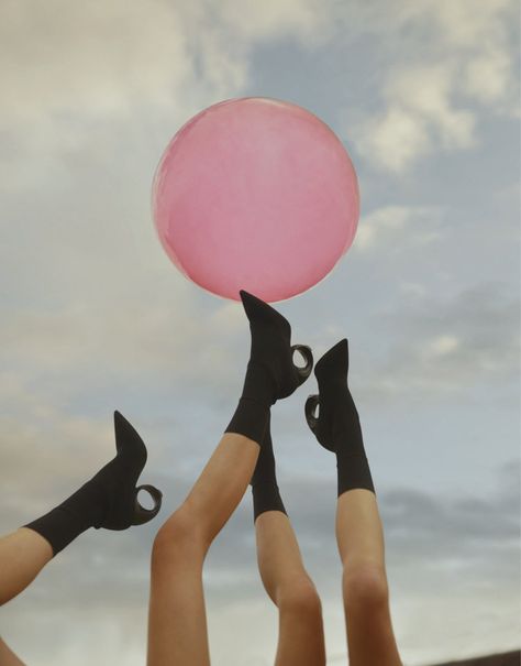 Pictures — Georges Antoni Balloon Shoes, Georges Antoni, Dina Broadhurst, Balloon Photoshoot, Pop Up Party, Mood Art, Fancy Hands, Moonrise Kingdom, Vintage Swim