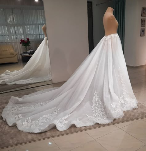 Detachable Dress Train, Wedding Overskirt, Wedding Dress Overskirt, Long Sleeve Ball Gown Wedding Dress, Detachable Train Wedding Dress, Detachable Wedding Dress, Rustic Wedding Gowns, Dress Train, Sparkle Wedding Dress