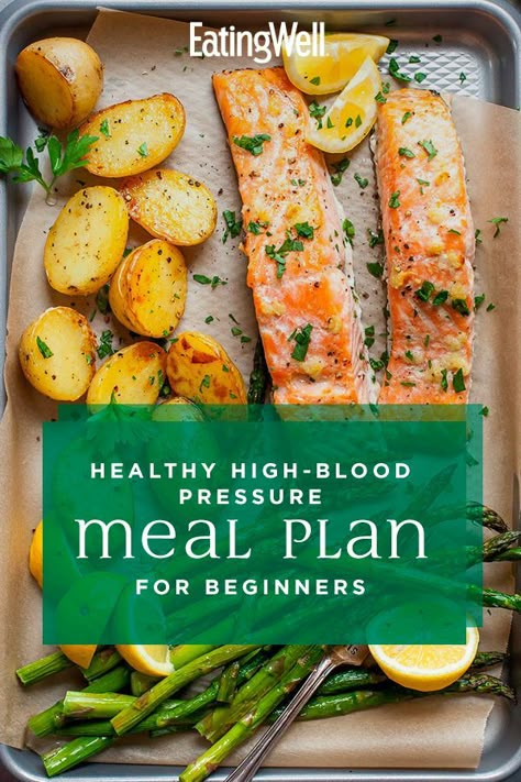 In this 7-day high-blood pressure diet plan for beginners, we map out a week of delicious recipes tailored for beginners. We keep things super simple by repeating several breakfasts and lunches, plus kept dinner easy by choosing recipes with short ingredient lists and simple steps (think one-pot recipes!). #mealplan #mealprep #healthymealplans #mealplanning #mealplanideas #healthyrecipes High Blood Pressure Meals, Blood Pressure Meals, High Blood Pressure Diet Plan, Blood Pressure Lowering Foods, Blood Pressure Recipes, High Blood Pressure Diet Meals, High Blood Pressure Recipes, Heart Healthy Recipes Low Sodium, Low Sodium Meals