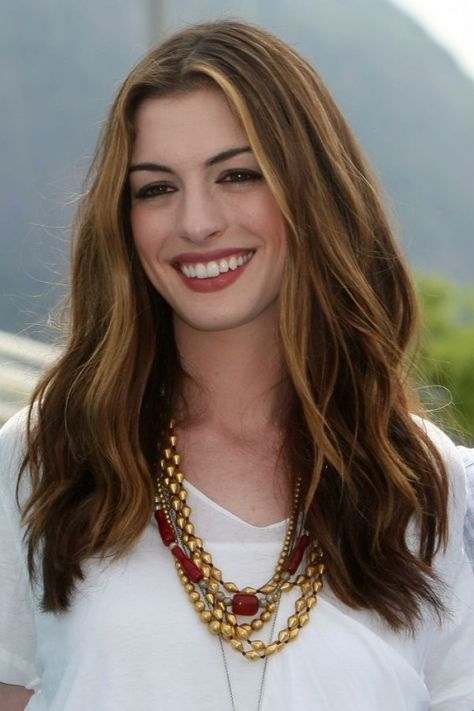 Spring/Summer highlights?? Anne Hathaway Hair, Ann Hathaway, Black Hairstyle, She's A Lady, African American Hair, Grow Long Hair, Actrices Hollywood, Anne Hathaway, Hair Envy