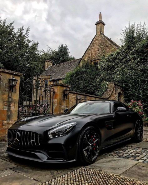 Quotes Millionaire, Amg Gtr, Gtr Car, Mercedes Sls, Benz Cars, Entrepreneur Life, Millionaire Quotes, Citation Motivation, Lifestyle Business