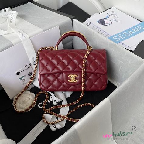 Chanel 22B Mini CF handle red bag - unahubs.ru Luxury Bags Louis Vuitton, Iced Chai, Red Chanel, Chanel Flap Bag, Chanel Mini, Ladies Bags, Dream Bags, Tea Latte, Guangzhou China