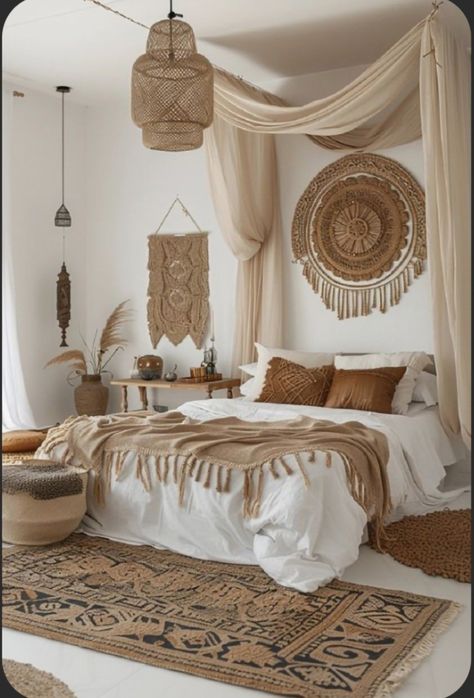 Intimate Spaces Interior Design, Spanish Style Bedrooms, Intimate Bedroom Ideas, Bedroom Boho Style, Boho Room Decor Ideas, Couple's Bedroom, Boho Bedroom Inspirations, Bedrooms For Couples, Boho Studio