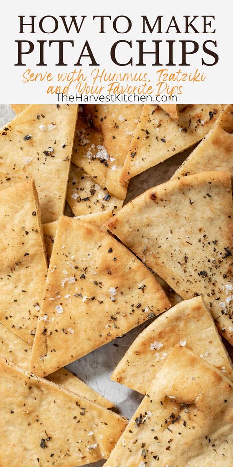 Learn How to Make Pita Chips with this easy homemade pita chips recipe so they turn out perfect every time! Homemade Pita Chips are made with pita bread or pita pockets, extra-virgin olive oil, seasoning and salt and baked in the oven. Recipes That Use Pita Bread, Pita Bread Seasoning, Toasted Pita Chips, Cheese Pita Bread, Crispy Pita Bread, Pita Chips From Tortillas, Recipe For Pita Bread, Pita Chip Recipe, Pita Bread Chips Recipes