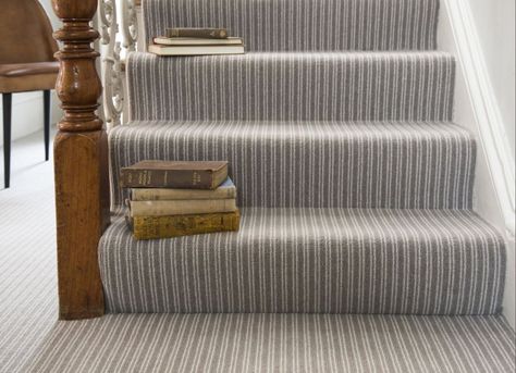 Carpets For Halls, Stairs And Landings Landing Carpet, Nice Carpet, Carpet Neutral, Stairs Carpet, Round Carpet Living Room, Carpet Staircase, Hall Stairs, Striped Carpets, Neutral Carpet