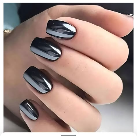 Charcoal Grey Chrome Nails, Short Cute Black Nails, Black Chrome Nails Square, Black Crome Nails Square, Black Mirror Nails, Chrome Nails Designs Square, Crome Nails Designs Short, Black And Chrome Nails Designs, Black Chrome Nails Designs