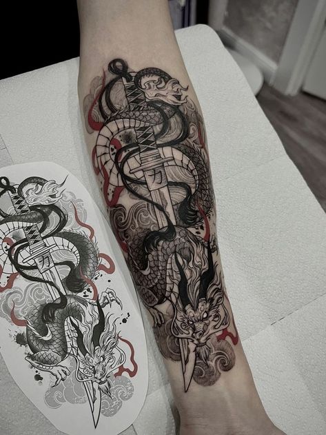 Dragon Tattoo Forearm, Japanese Forearm Tattoo, Japanese Tattoos For Men, Dragon Tattoos For Men, Tattoo Dotwork, Japanese Dragon Tattoo, Dragon Sleeve Tattoos, Wrist Tattoos For Guys, Forearm Sleeve Tattoos