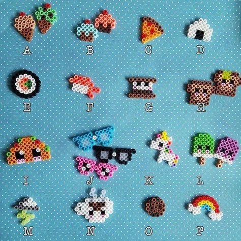 Hama Beads Kawaii, Nerdy Perler Beads, Mini Hama Beads, Perler Bead Designs, Melt Beads Patterns, Hamma Beads Ideas, Easy Perler Bead Patterns, Melty Bead Patterns, Pearl Beads Pattern