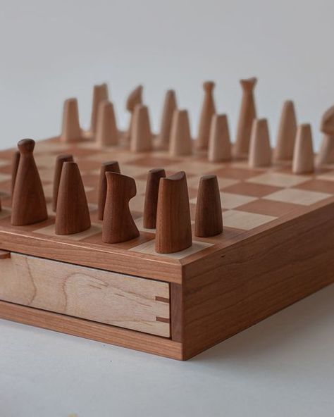 Chess Bars, Diy Chess Set, Checkered Board, Wood Chess Board, Terrace Furniture, Chess Set Unique, Chess Board Game, Wood Chess Set, Wooden Chess Pieces