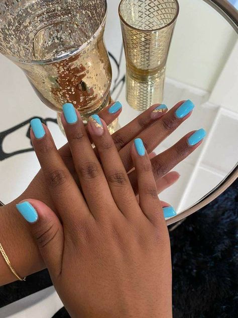 Ocean Blue Nails Short, Cute Teal Nails, Teal Nails Short, Topaz Nails, Natural Gel Nails Ideas Short, Teal Manicure, Blue Gel Manicure, Feminine Goals, Teal Blue Nails