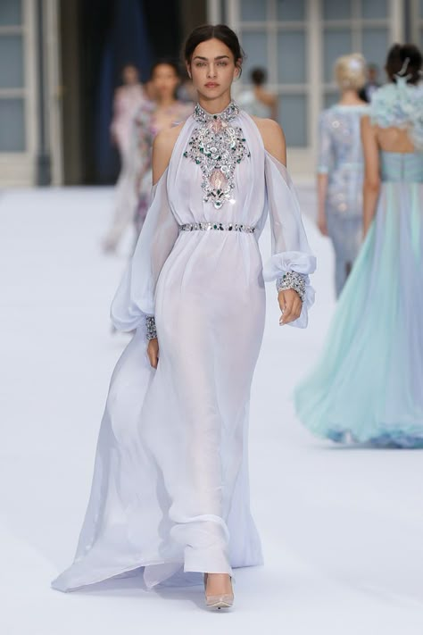 Blue Silk Gown, Fashion Design Inspiration, Ralph Russo, Ralph And Russo, Haute Couture Dresses, Silk Gown, Dreamy Dress, Lavender Blue, Gala Dresses