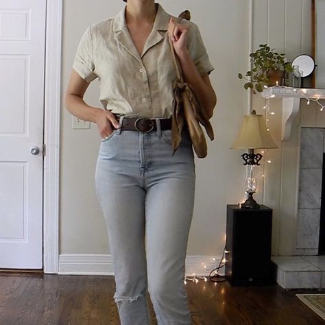 Short Sleeve Shirts Women Casual, Linen Button Down Shirt Women, Sleeve Shirt Outfit, Linen Shirt Outfit, Button Down Outfit, Summer Linen Shirt, Short Sleeve Linen Shirt, Shirt Dress Outfit, Classic Blouses