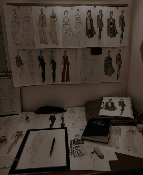 Fashion Dream Job, Designer Aesthetic, Fashion Student, Fashion School, Fashion Designing, Fashion Marketing, 2024 Vision Board, Dream Job, 2024 Vision