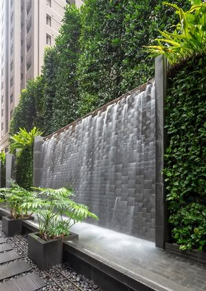 Vertical Slice Garden — Landworks Studio, Inc. Fountain Wall, Water Wall Fountain, Outdoor Wall Fountains, Water Fountain Design, Water Feature Wall, Garden Waterfall, Vertical Garden Wall, Fountain Design, Waterfall Wall