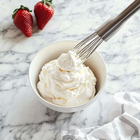 This simple recipe for homemade whipped cream requires only three ingredients and a few minutes to make. It's ideal for topping cakes, cupcakes, ice cream, and more! Homemade Whipped Cream Easy With Heavy Cream, Homemade Flavored Whipped Cream, Homage Whipped Cream, How To Make Wiped Cream At Home, Homade Whip Cream, Best Homemade Whipped Cream, Whip Cream Recipe, Home Made Whipped Cream, Homemade Whipped Topping