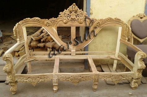 Wooden Frame Sofa, Sofa Making, Sofa Workshop, Classic Sofa Sets, Carving Furniture, Wooden Couch, Sofa Single, Wood Carving Furniture, Carved Chairs