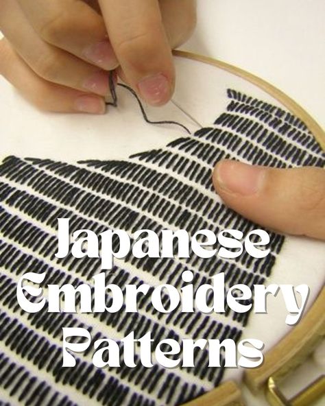 Modern Abstract Embroidery, Japanese Slow Stitching, Embroidery Modern Art, Shashiko Embroidery Quilt, Shashiko Embroidery Mending, Japanese Embroidery Designs, Textile Art Techniques Tutorials, Japanese Fabric Patterns, Japanese Textile Art