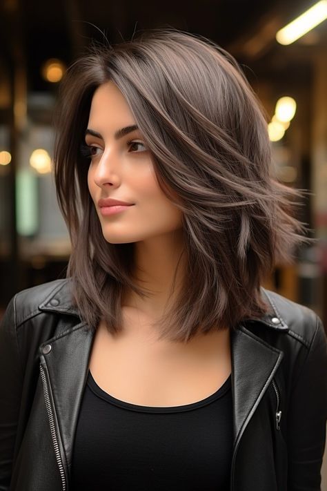 Face Framing Layers Short Thick Hair, Even Length Haircut Medium, Hair Cuts Women Medium Length, Medium Length Layers Straight Hair, Long Inverted Bob With Layers Medium Lengths Wavy Lob, Low Maintenance Haircut Women, V Cut Short Hair, Medium Length Lob With Layers, Shoulder Length Hair Side Part