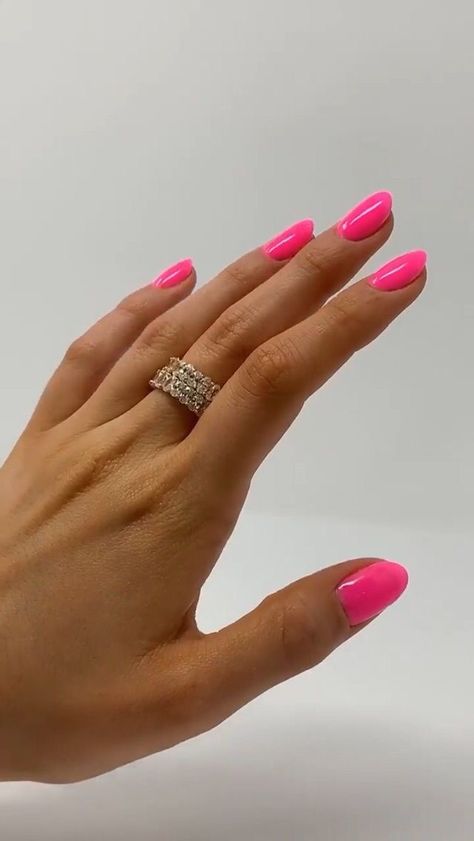 Summer Nails Bright Pink, Trendy Summer Nails 2023, Nail Art Designs 2023, Trendy Summer Nails, Summer Nails Ideas, Summer Nails 2023, Smink Inspiration, New Nail, New Nail Art