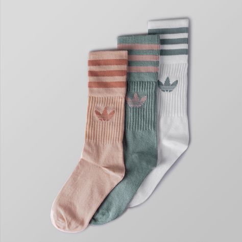 Socks Adidas, Aesthetic Socks, Pretty Socks, Adidas Socks, Womens Socks, Sock Outfits, Funky Socks, Nike Socks, Cozy Socks