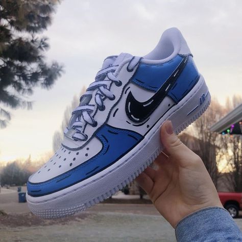 Red And Black Vans, Air Force 1 Sneakers, Painted Nikes, Custom Air Force 1, Custom Nikes, Nike Air Huarache, Air Huarache, Blue Sneakers, New Sneakers