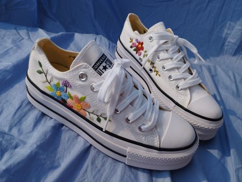 Converse low tops