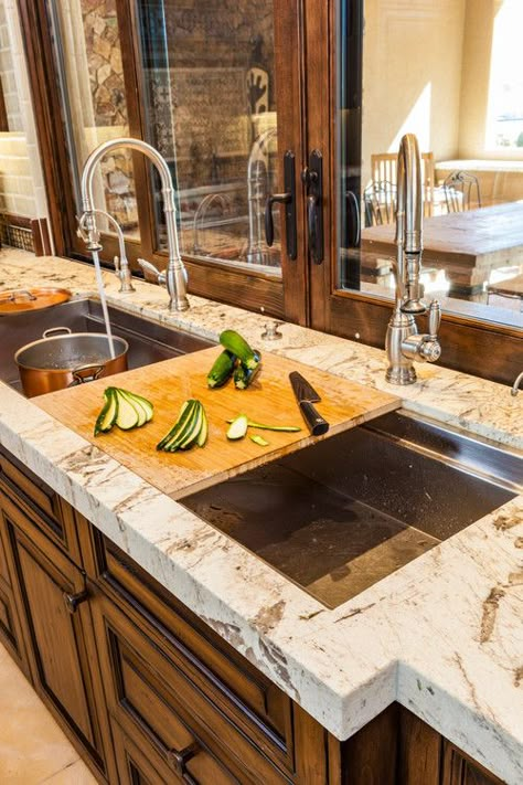 Galley Sink, Kitchen Sink Ideas, Large Kitchen Sinks, Ranch Kitchen, Kitchen Island With Sink, Modern Kitchen Sinks, Wallpaper Kitchen, Sink Ideas, Long Kitchen