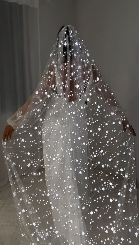 Unique Cathedral Wedding Veil with Glowing Stars 2024 Night Themed Wedding Dress, Simple Celestial Wedding, Starry Wedding Veil, Art Deco Celestial Wedding, Moon Wedding Veil, Star Veil Wedding, Eclipse Themed Wedding, Celestial Wedding Veil, Space Themed Wedding Dress