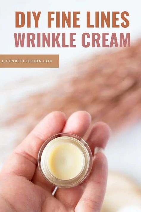 Homemade Wrinkle Remover Cream for Fine Lines: Anti Wrinkle Cream Diy Wrinkle Cream, Diy Anti Aging Cream, Diy Wrinkles, Homemade Wrinkle Cream, Lotion For Oily Skin, Face Cream For Wrinkles, Tips For Oily Skin, Diy Anti Aging, Anti Aging Oils