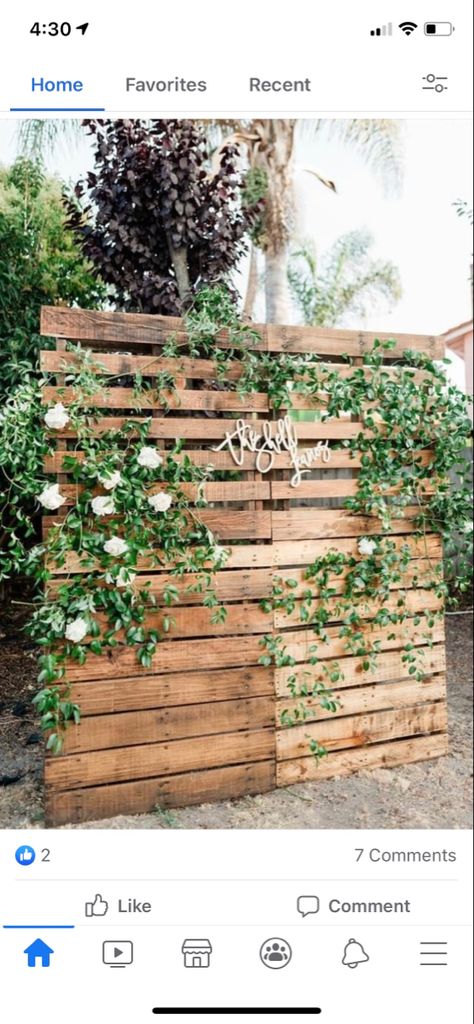 Decor Photobooth, Loose Florals, Diy Photo Backdrop, Backyard Reception, Photo Backdrop Wedding, בר מצווה, Outdoor Wedding Decorations, Future Wedding Plans, Rustic Garden Decor